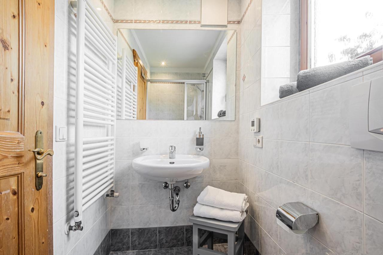 Apartment Dolomites Nest Сан Мартино ин Бадия Екстериор снимка